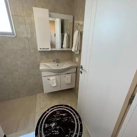 Speranza Hotel Lushnjë